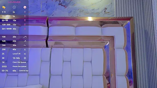 valkiria moore online show from 28, 9, 2025