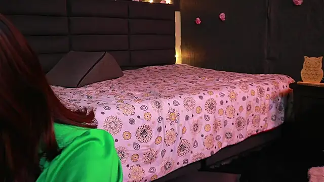 kathieandpovcock1 online show from 12, 10, 2025