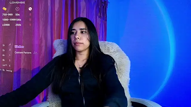 Snapshot of AmyOlimpo chatting on 19, 9, 2025 AmyOlimpo online show from 19, 9, 2025