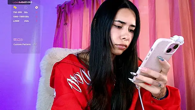 Snapshot of AmyOlimpo chatting on 19, 10, 2025 AmyOlimpo online show from 19, 10, 2025