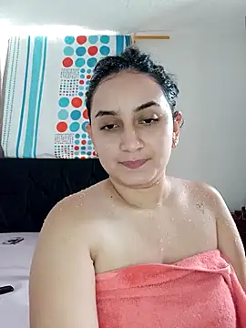 Snapshot of Angeelus2 chatting on 20, 12, 2024 Angeelus2 online show from 20, 12, 2024