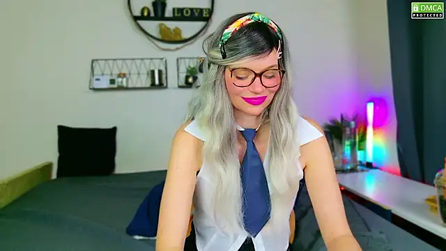 Kittychatte online show from 6, 12, 2024