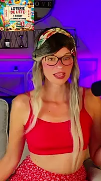 Kittychatte online show from 13, 7, 2026