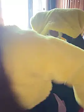 LaPetitechienne1 online show from 20, 1, 2025