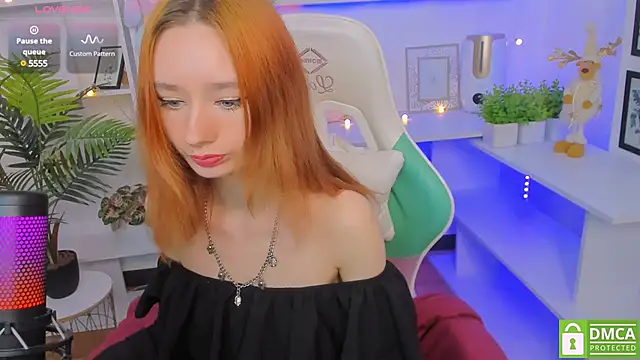 Snapshot of Katia_Kim chatting on 13, 1, 2025 Katia Kim online show from 13, 1, 2025