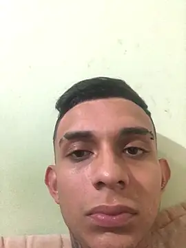 Snapshot of fran777775 chatting on 1, 2, 2026 fran777775 online show from 1, 2, 2026