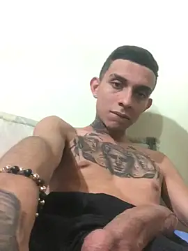 Snapshot of fran777775 chatting on 9, 2, 2026 fran777775 online show from 9, 2, 2026