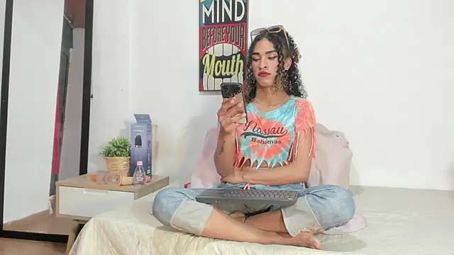 StefanyMiler online show from 18, 12, 2025