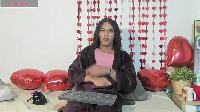 StefanyMiler online show from 15, 2, 2026