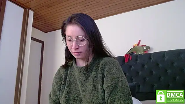 Sophi Cute online show from 11, 12, 2024