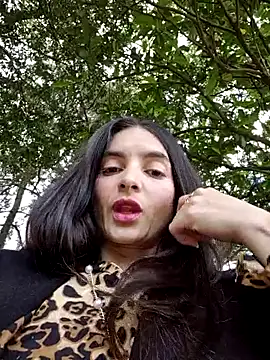 Snapshot of Sam_Sara chatting on 18, 5, 2026 Sam Sara online show from 18, 5, 2026