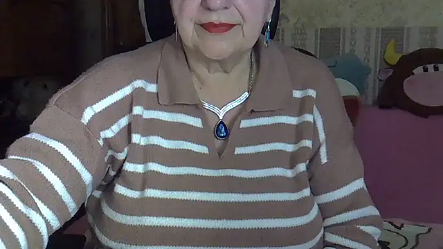 SweetCherry27 online show from 4, 4, 2026