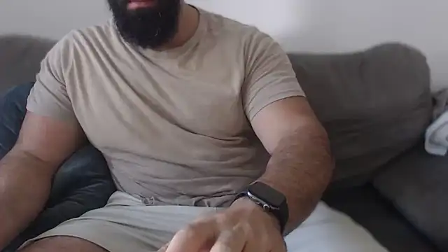 Snapshot of hugemachohandsome chatting on 19, 7, 2026 hugemachohandsome online show from 19, 7, 2026