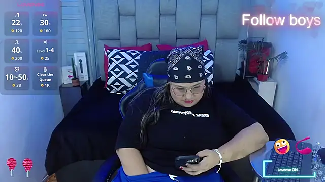 evelin zaens online show from 5, 11, 2025