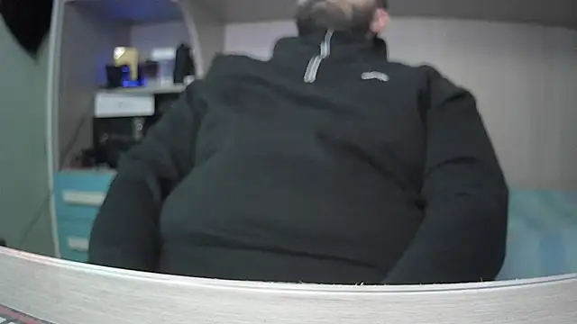 michele1500 online show from 17, 12, 2025