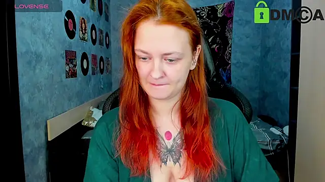 Snapshot of madness_lia chatting on 6, 2, 2025 madness lia online show from 6, 2, 2025