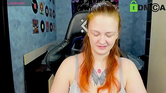 Snapshot of madness_lia chatting on 11, 3, 2025 madness lia online show from 11, 3, 2025