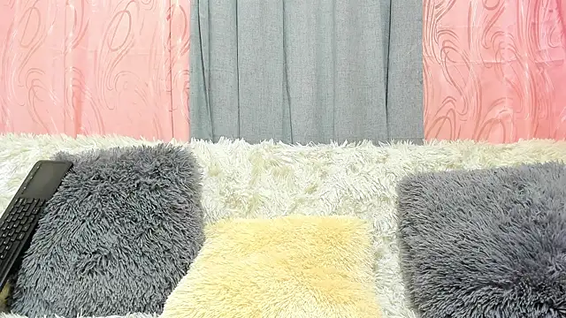 Snapshot of iisabella_gonzalez chatting on 14, 2, 2025 iisabella gonzalez online show from 14, 2, 2025