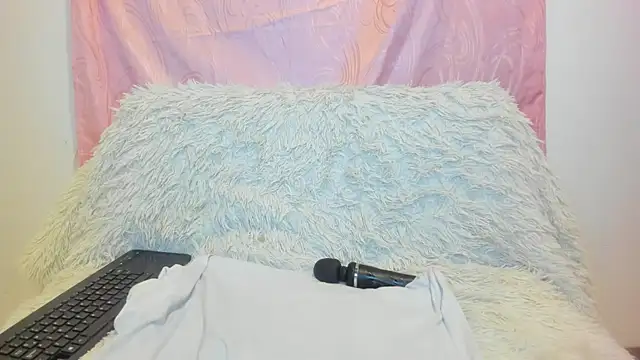 Snapshot of iisabella_gonzalez chatting on 12, 11, 2025 iisabella gonzalez online show from 12, 11, 2025