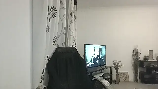 Snapshot of 33ENG chatting on 29, 10, 2025 33ENG online show from 29, 10, 2025