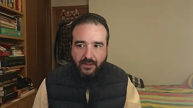 curiosillo83 online show from 6, 11, 2025