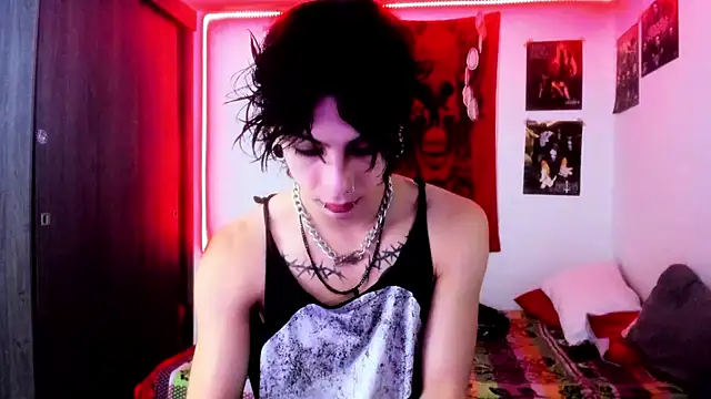 Snapshot of dussk_ chatting on 13, 12, 2024 dussk online show from 13, 12, 2024