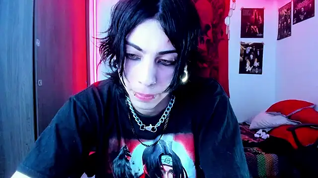 Snapshot of dussk_ chatting on 13, 2, 2025 dussk online show from 13, 2, 2025
