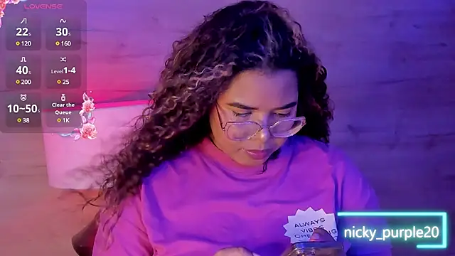  nickypurple  online show from 3, 2, 2025