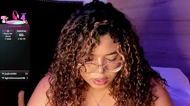  nickypurple  online show from 20, 3, 2025