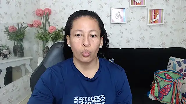 mature martina online show from 17, 3, 2025