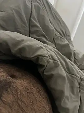 Snapshot of yourheroforfun chatting on 19, 1, 2025 yourheroforfun online show from 19, 1, 2025