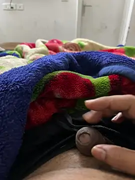 Snapshot of yourheroforfun chatting on 21, 2, 2025 yourheroforfun online show from 21, 2, 2025