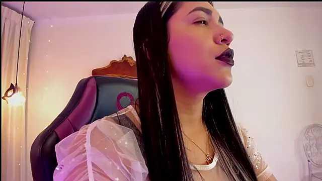 Snapshot of BonnieBad01 chatting on 29, 11, 2025 BonnieBad01 online show from 29, 11, 2025