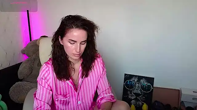 xx adrihanna xx online show from 5, 2, 2025