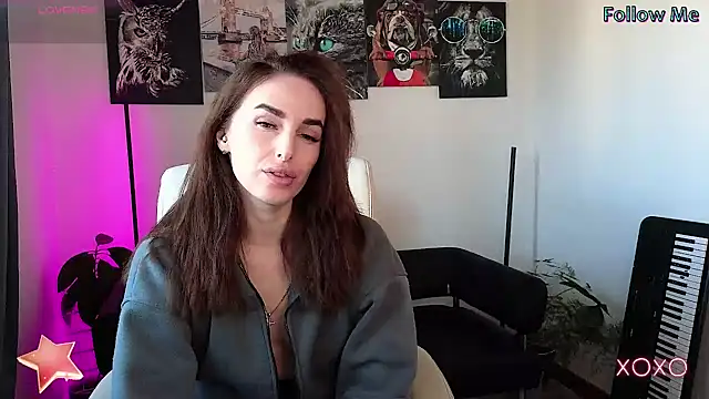 xx adrihanna xx online show from 13, 2, 2025