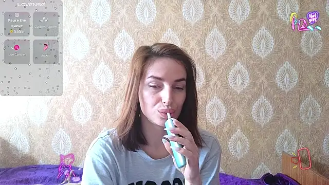 xx adrihanna xx online show from 10, 3, 2026