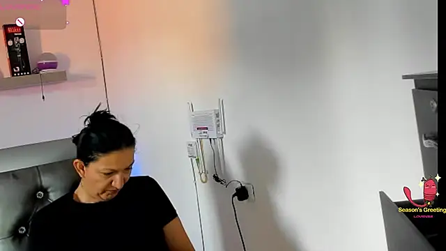 Snapshot of Angelblue_ chatting on 14, 12, 2025 Angelblue online show from 14, 12, 2025