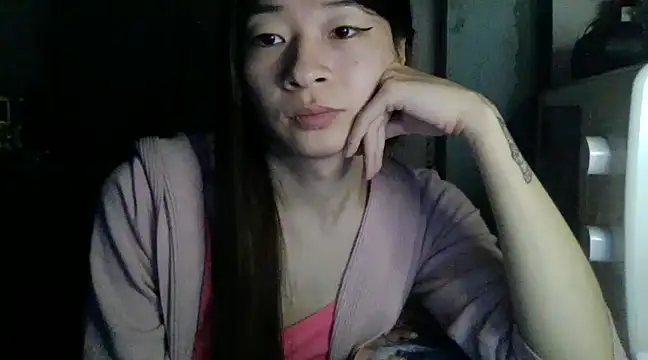 Snapshot of CarlyJoy chatting on 4, 2, 2025 CarlyJoy online show from 4, 2, 2025