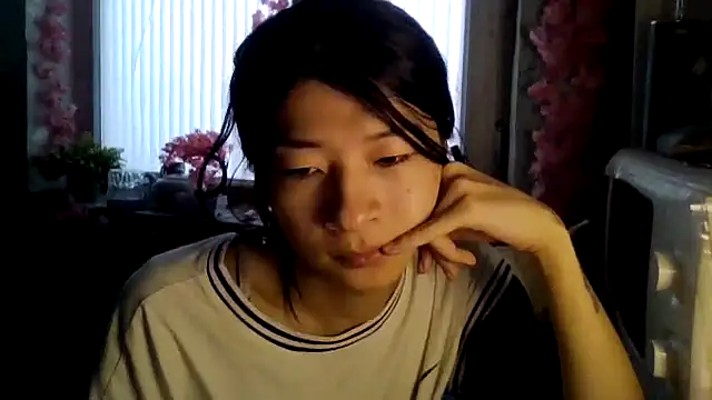 Snapshot of CarlyJoy chatting on 9, 10, 2025 CarlyJoy online show from 9, 10, 2025