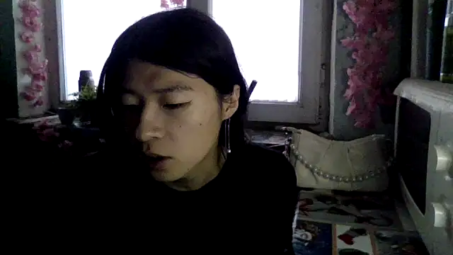 CarlyJoy online show from 28, 10, 2025