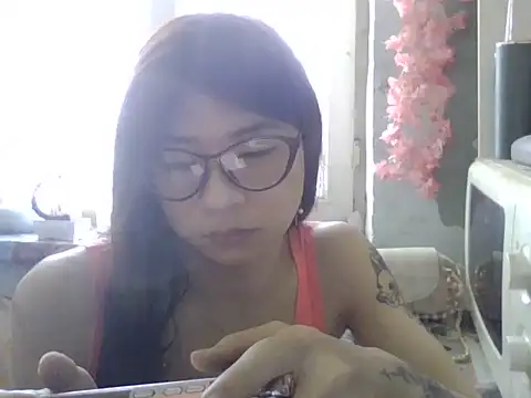 Snapshot of CarlyJoy chatting on 7, 6, 2026 CarlyJoy online show from 7, 6, 2026