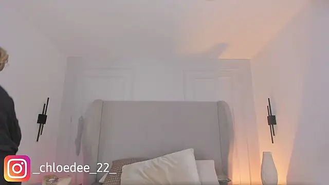 Snapshot of chloe_d chatting on 10, 1, 2026 chloe d online show from 10, 1, 2026