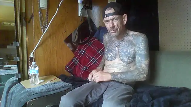 deepstroker42071 online show from 7, 4, 2026