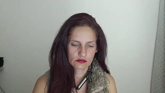 Snapshot of catalina_duran1 chatting on 2, 6, 2026 catalina duran1 online show from 2, 6, 2026