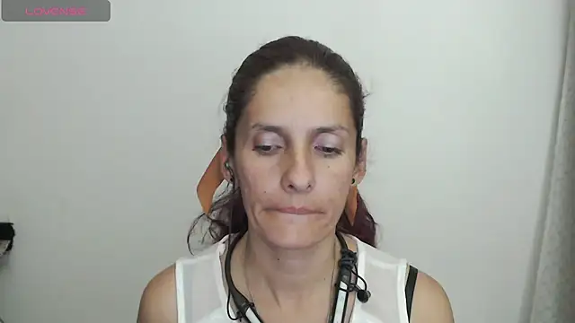 Snapshot of catalina_duran1 chatting on 21, 6, 2026 catalina duran1 online show from 21, 6, 2026