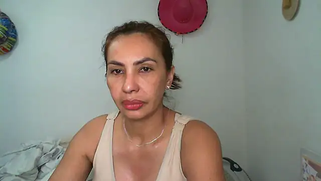 Snapshot of salome__milf chatting on 15, 2, 2026 salome milf online show from 15, 2, 2026