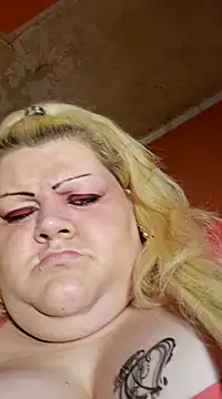 Snapshot of ducicsajsziii chatting on 8, 12, 2024 ducicsajsziii online show from 8, 12, 2024