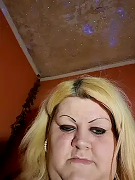 Snapshot of ducicsajsziii chatting on 18, 12, 2024 ducicsajsziii online show from 18, 12, 2024