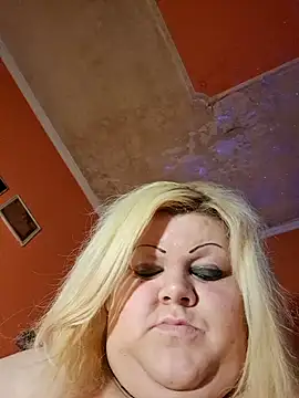 Snapshot of ducicsajsziii chatting on 22, 2, 2025 ducicsajsziii online show from 22, 2, 2025