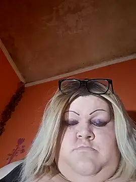 Snapshot of ducicsajsziii chatting on 23, 4, 2026 ducicsajsziii online show from 23, 4, 2026